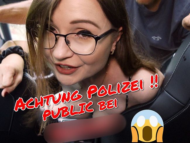 TinyEmily Porno Video: Achtung Polizei!! Public erwischt beim Auto s*x