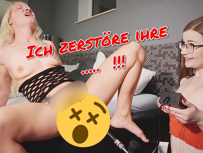 TinyEmily Porno Video: Ich Zerstöre Ihre fo**e !!!